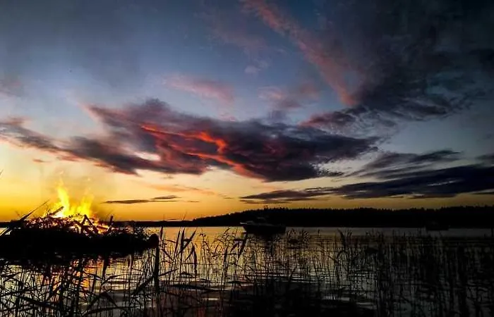 Niemi-kapee Mansikka - Cozy By The * Terälahti